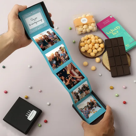 Personalized Pop-Up Box With Dragees
